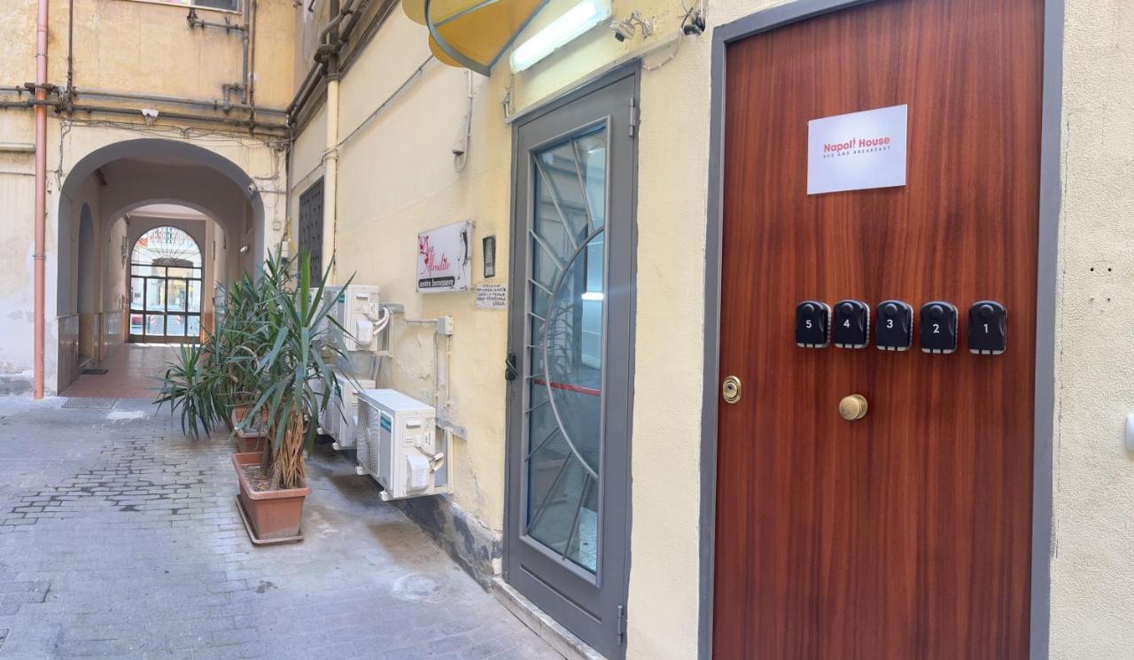 Napoli House Dream Hotel Екстериор снимка
